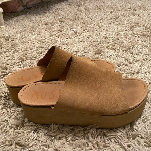 Musse and cloud platform sandals size 40 - Picture 3 of 3